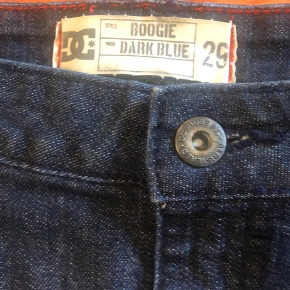 Droors Clothing (DC) Skirt - Picture 3 of 3